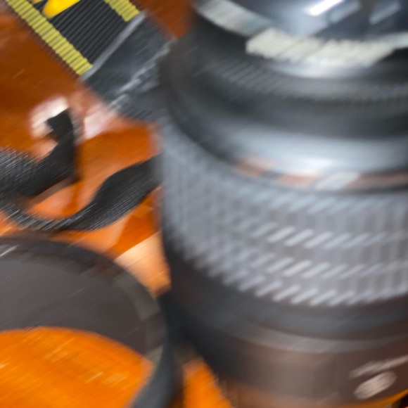 SOLD - D5100 Nikon with extra lens - Picture 5 of 7